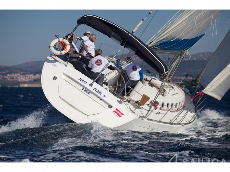 First 47.7 - Yacht Charter Sailica