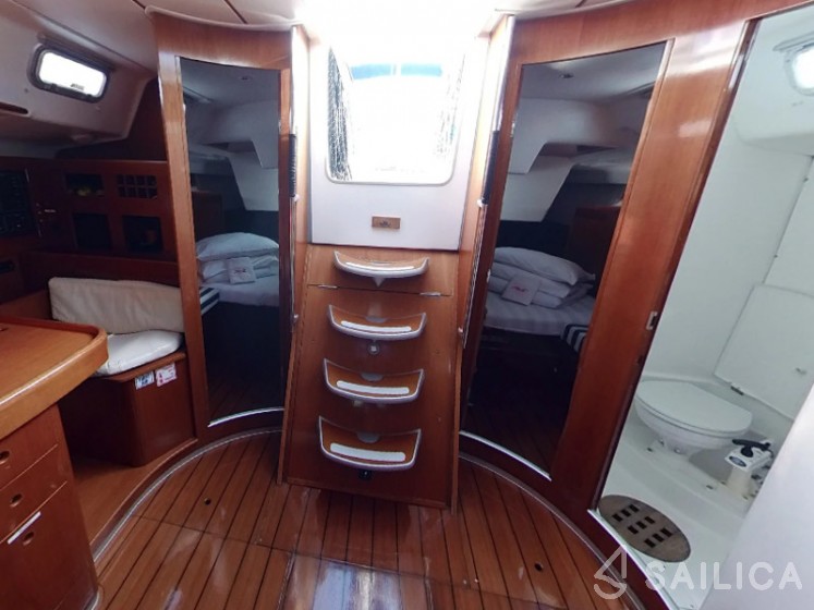 First 47.7 - Yacht Charter Sailica
