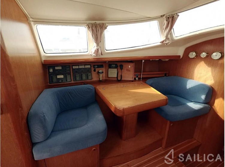 Sun Odyssey 43 DS - Yacht Charter Sailica