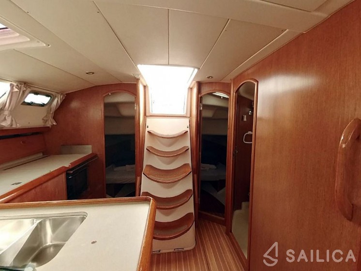 Sun Odyssey 43 DS - Yacht Charter Sailica