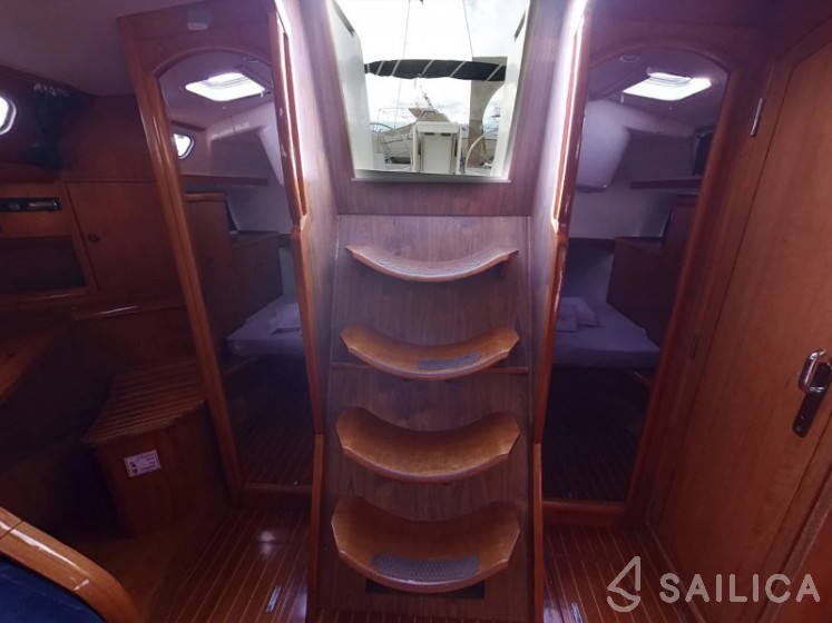 Sun Odyssey 45.2 - Yacht Charter Sailica