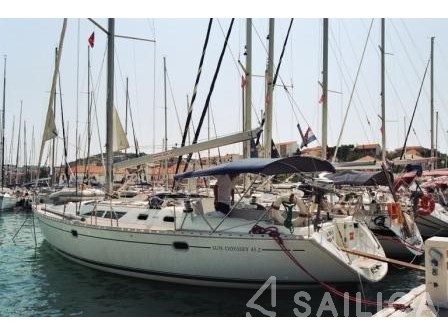 Sun Odyssey 45.2 - Yacht Charter Sailica