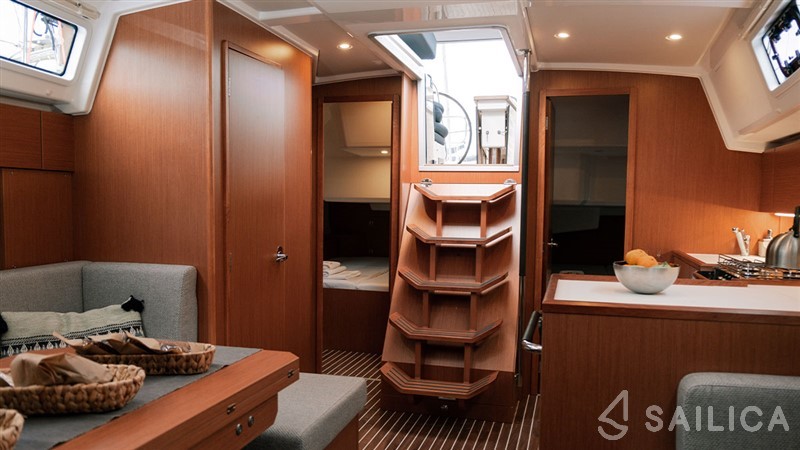 Bavaria C42 - Yacht Charter Sailica