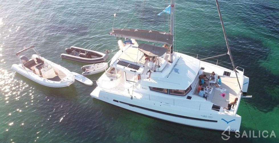 Bali 4.3 - Yacht Charter Sailica