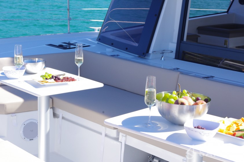 Bali 4.3 - Yacht Charter Sailica