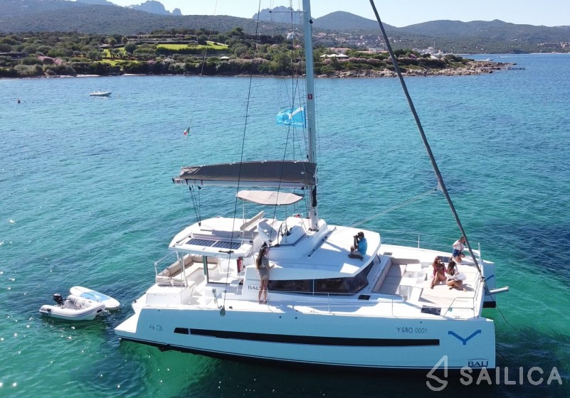 Bali 4.3 - Yacht Charter Sailica