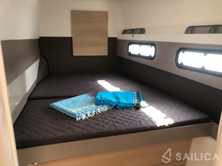 Bali 4.3 - Yacht Charter Sailica