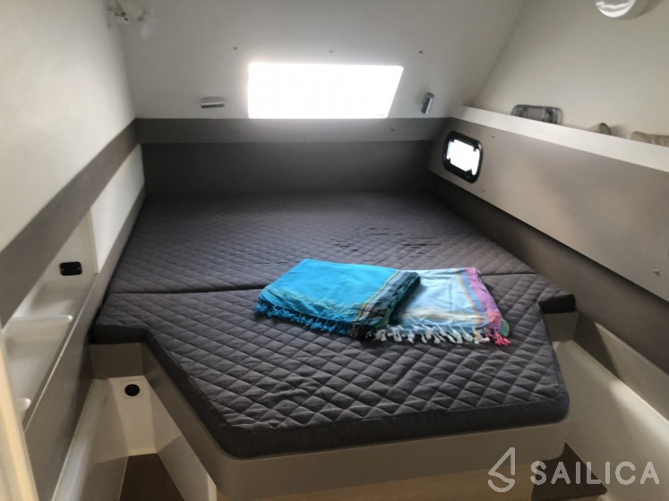 Bali 4.3 - Yacht Charter Sailica