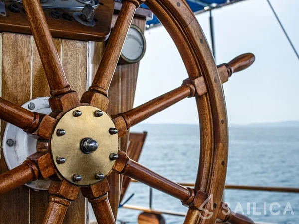 Gulet - Yacht Charter Sailica