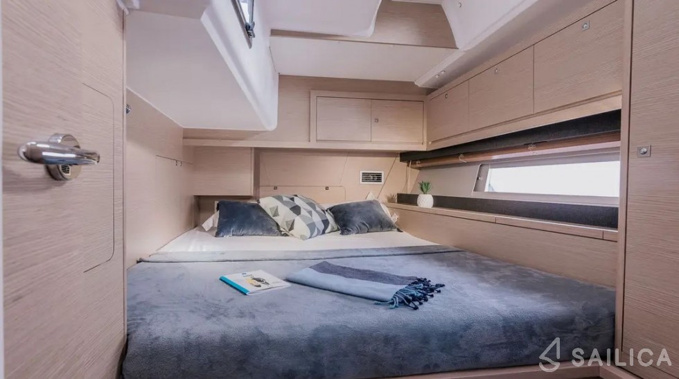 Dufour 470 - Yacht Charter Sailica