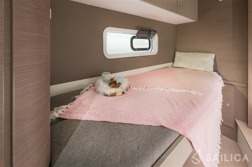 Bali Catspace - Yacht Charter Sailica
