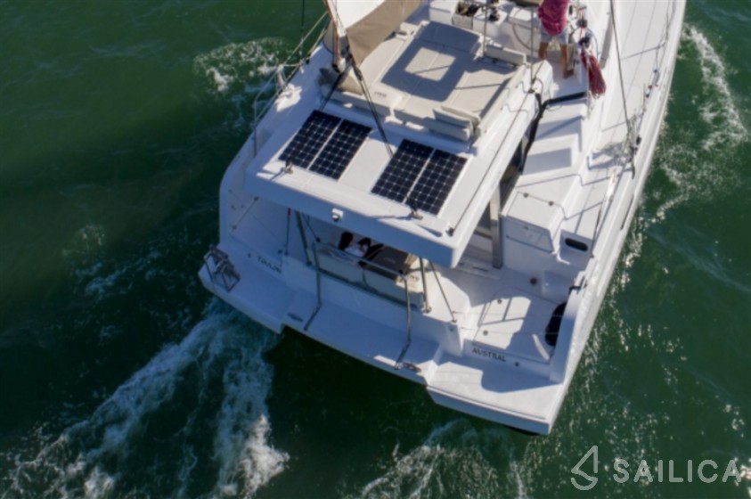 Bali Catspace - Yacht Charter Sailica