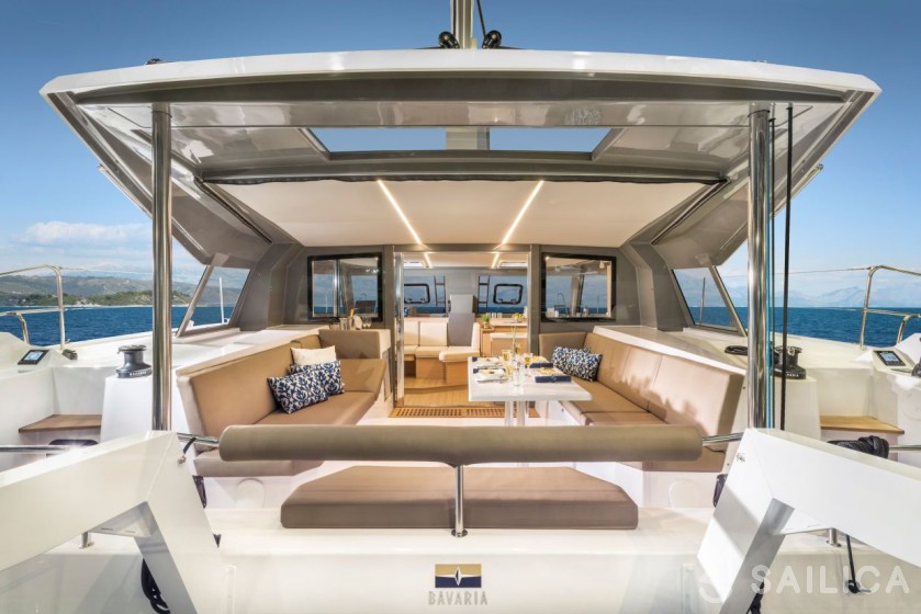 Nautitech 40 open NEW - 4 + 2 cab. - Yacht Charter Sailica