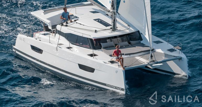 Isla 40 - Yacht Charter Sailica