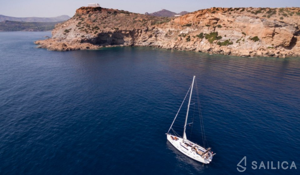Bavaria Cruiser 56 - Yacht Charter Sailica