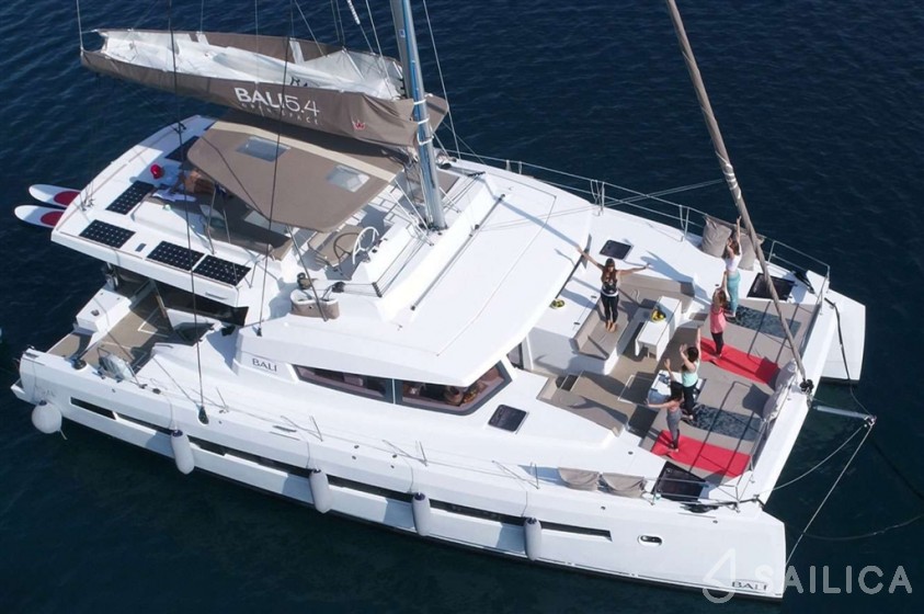 Bali 5.4. - Yacht Charter Sailica
