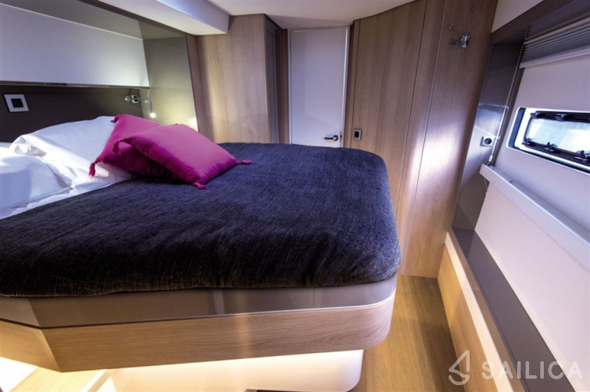 Bali 5.4. - Yacht Charter Sailica