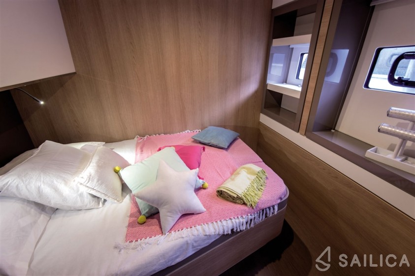 Bali 5.4. - Yacht Charter Sailica