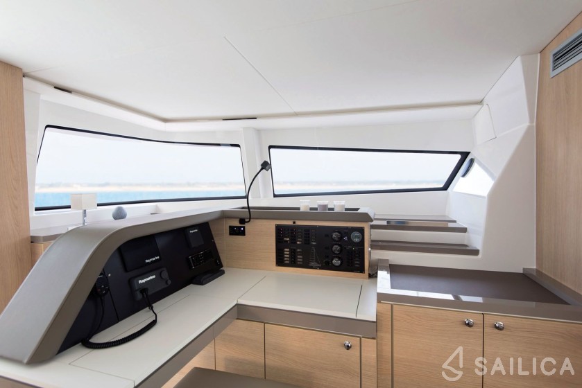 Bali 5.4. - Yacht Charter Sailica