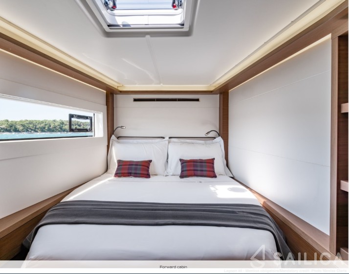 Lagoon 46  - Yacht Charter Sailica