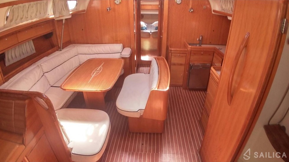 Bavaria 46 Cruiser - Yacht Charter Sailica