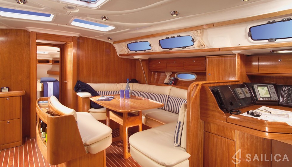 Bavaria 46 Cruiser - Yacht Charter Sailica
