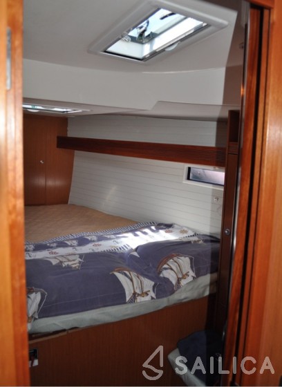 Bavaria Cruiser 45 - Yacht Charter Sailica