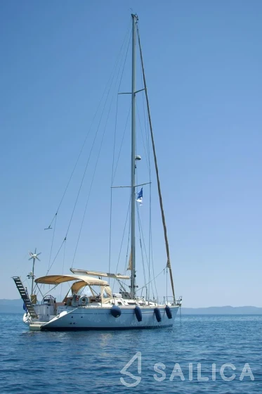 Jeanneau 51 - Yacht Charter Sailica