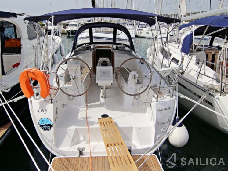 Bavaria 34 Cruiser - Yacht Charter Sailica