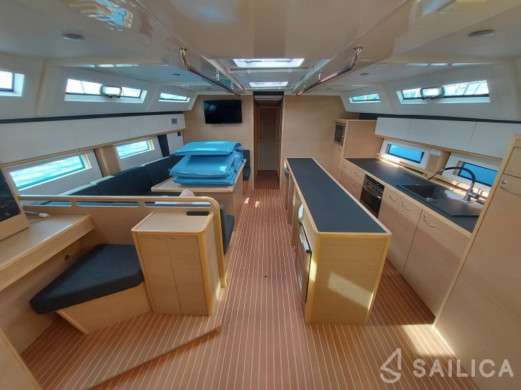 D&D Kufner 50 - Yacht Charter Sailica