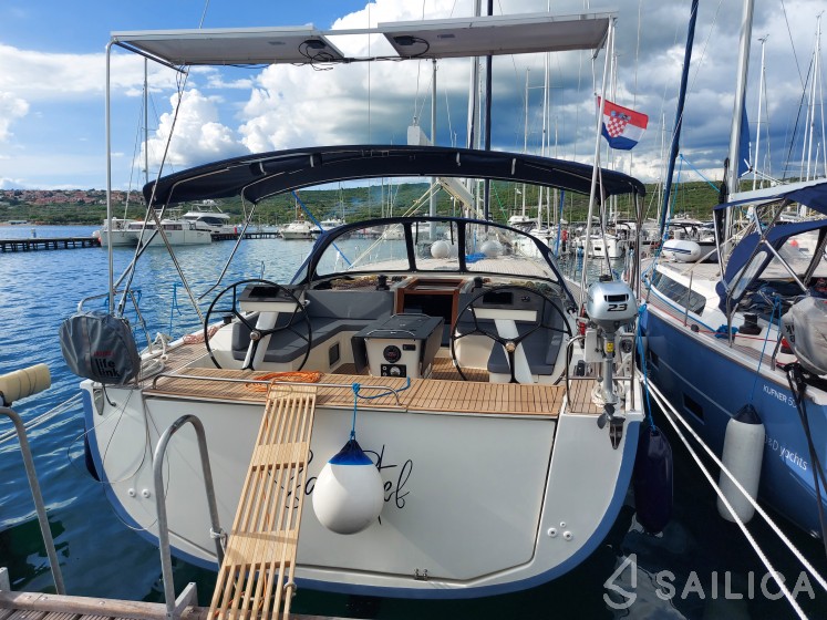 D&D Kufner 50 - Yacht Charter Sailica