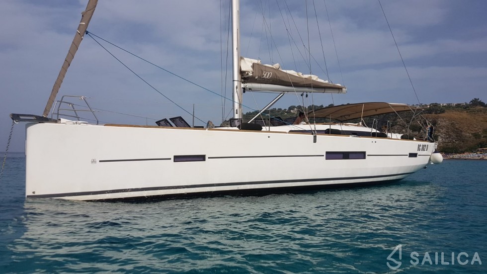 Dufour 500 Grand Large - Yacht Charter Sailica