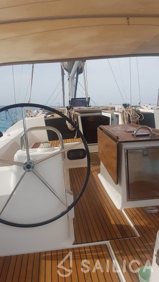 Dufour 500 Grand Large - Yacht Charter Sailica