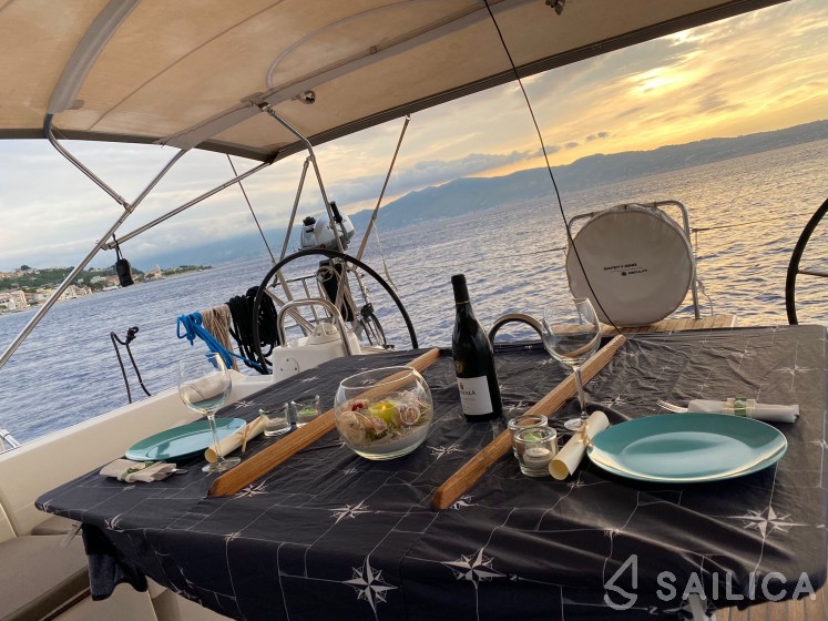 Dufour 500 Grand Large - Yacht Charter Sailica