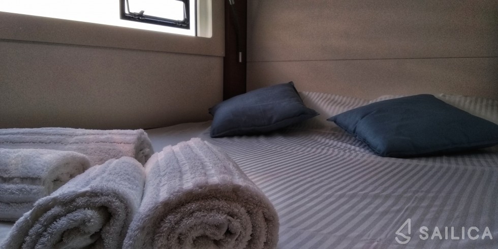 Lagoon 46  - Yacht Charter Sailica