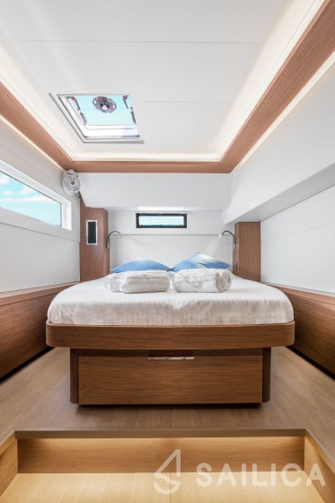 Lagoon 46  - Yacht Charter Sailica