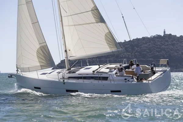 Dufour 430 - Yacht Charter Sailica