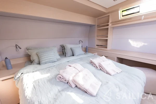 Lagoon 55 - Yacht Charter Sailica