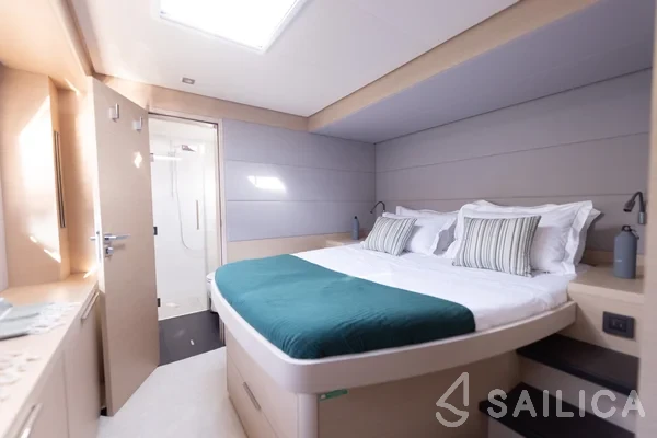 Lagoon 55 - Yacht Charter Sailica