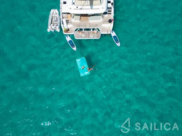 Lagoon 55 - Yacht Charter Sailica