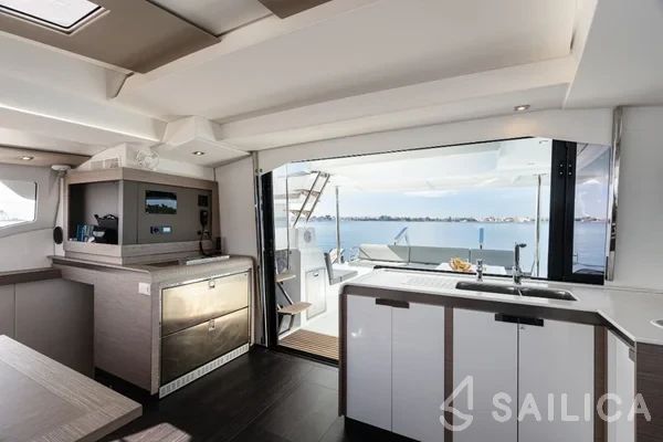 Elba 45 - Yacht Charter Sailica