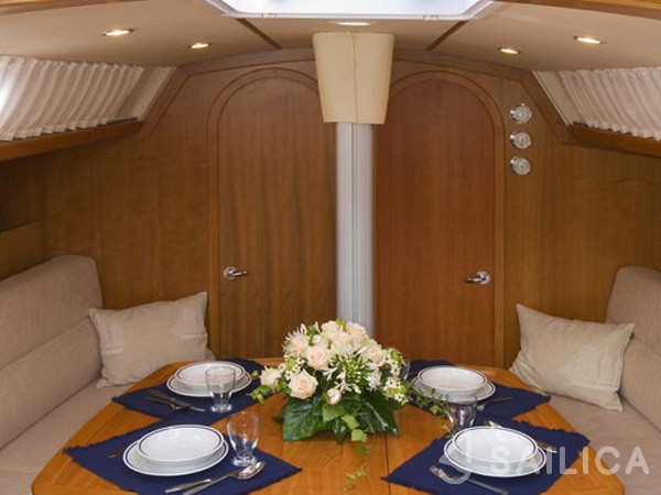 Salona 40 - Yacht Charter Sailica