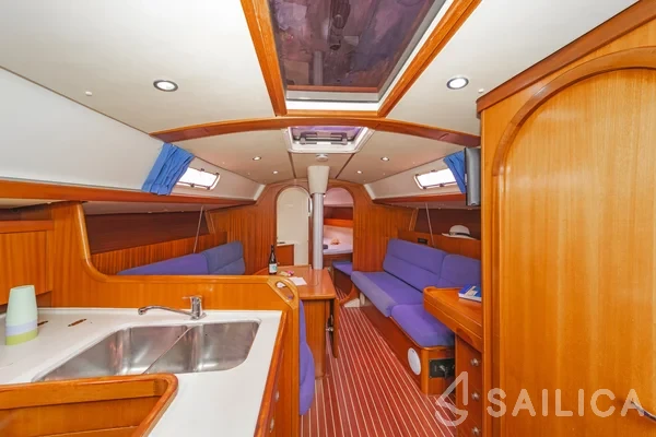 Salona 40 - Yacht Charter Sailica