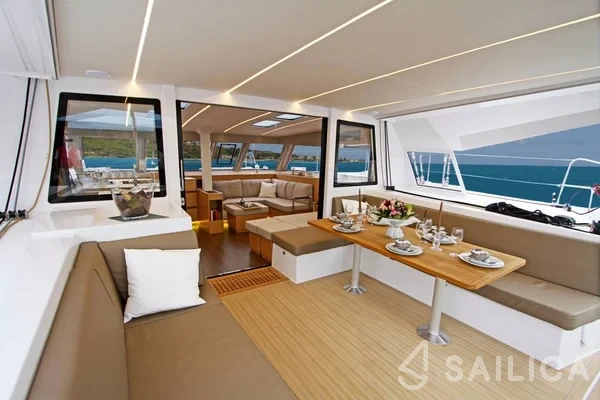 Nautitech 46 Fly - Yacht Charter Sailica
