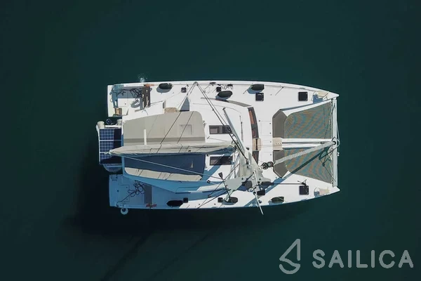 Nautitech 46 Fly - Yacht Charter Sailica