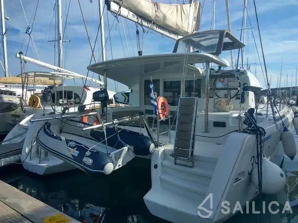 Lagoon 39 - Yacht Charter Sailica