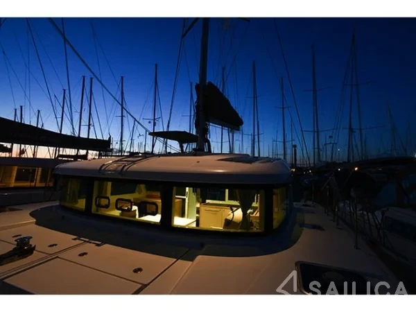 Lagoon 39 - Yacht Charter Sailica
