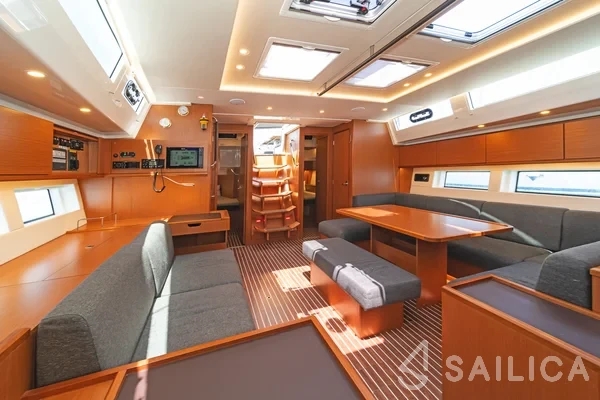 Bavaria C57 - Yacht Charter Sailica