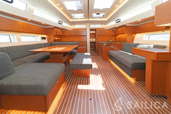 Bavaria C57 - Yacht Charter Sailica