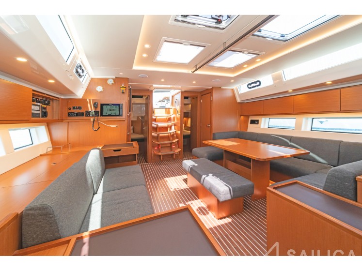 Bavaria C57 - Yacht Charter Sailica